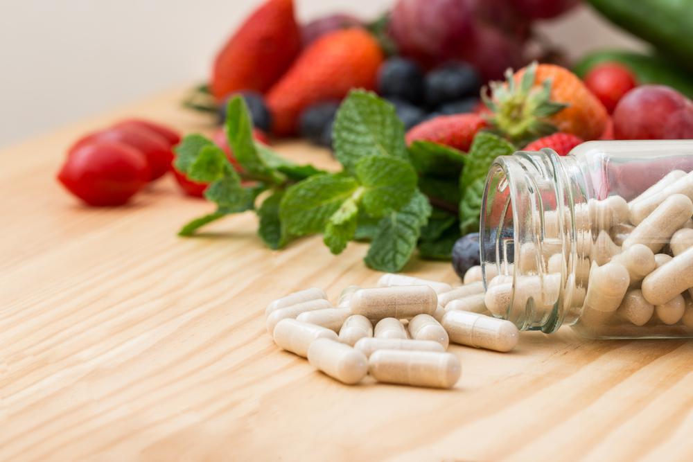 به چه مکمل های غذایی مولتی ویتامین مینرال می گویند؟